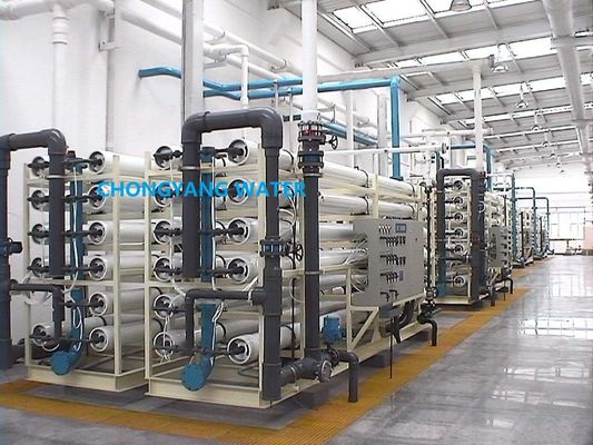 20 M3/hr আউটপুট ক্ষমতা Toray / Dow Membrane 8080 বয়লার ফিড ওয়াটার ট্রিটমেন্ট সিস্টেম